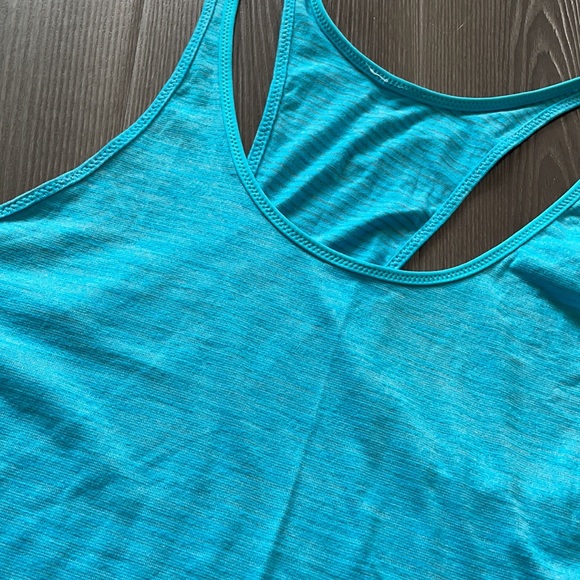 New Lululemon racerback tank - Picture 2 of 4
